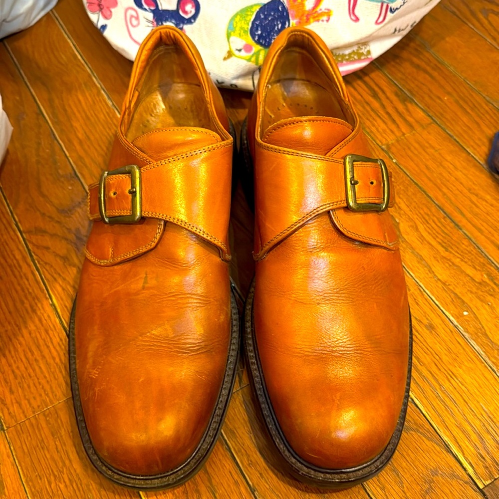 Johnston and Murphy‎ men’s shoes